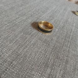 Medium Ring Gold And Black 