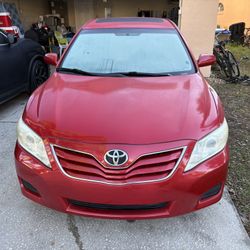 2010 Toyota Camry 4dr Sedan I4 Auto LE Car