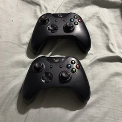X Box One Black Controllers-2