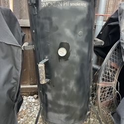 Brinkmann Electric or Wood barrel Smoker $75 Barbecue 