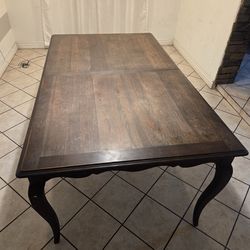 Dinning Table