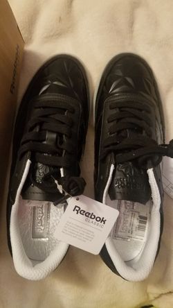 NIB w/tags women's Reebok hype metal size 7.5