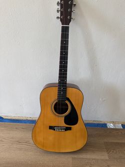 Yamaha Acoustic 6 String Guitar
