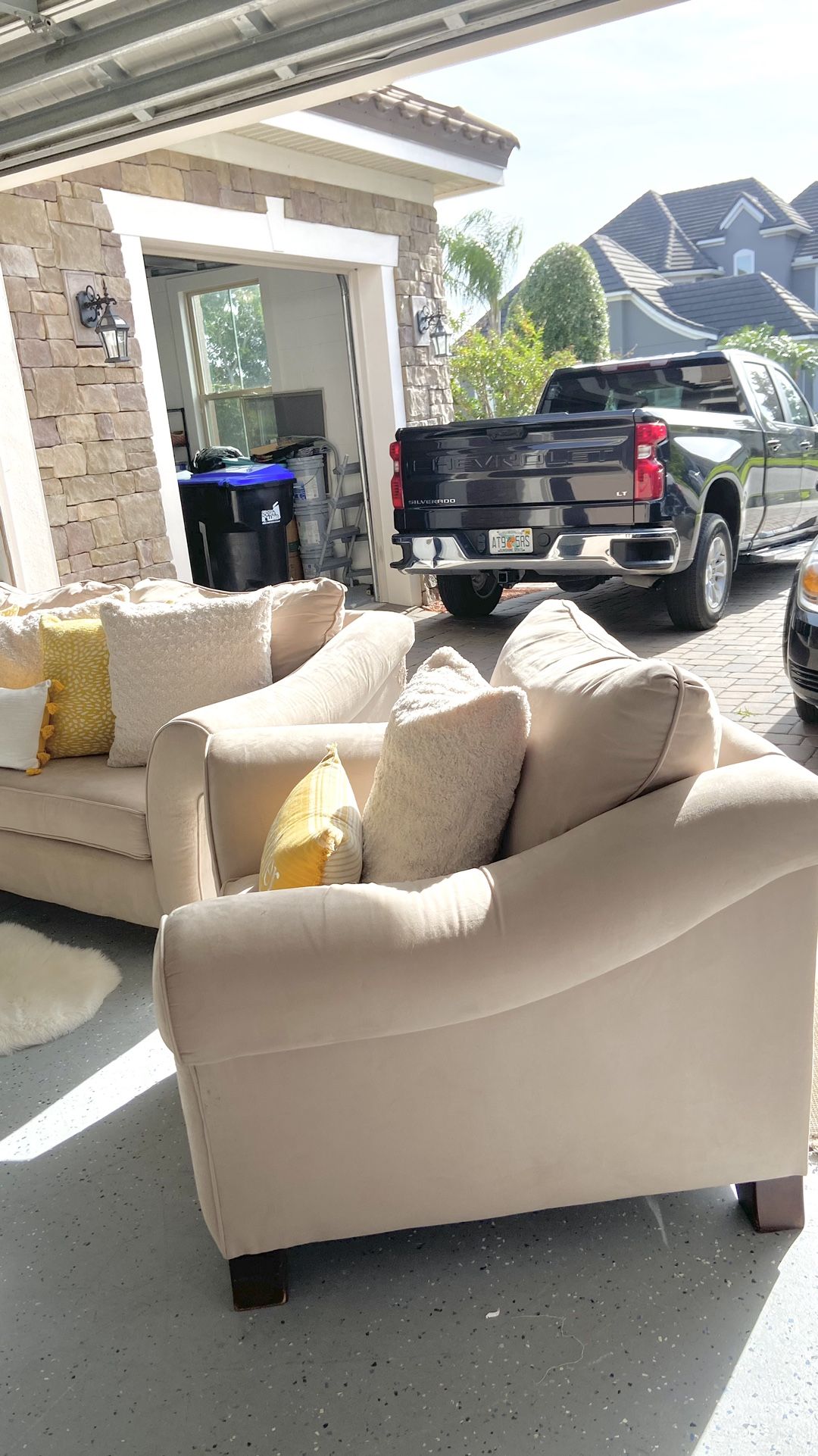 Sofá & Accent Chair Set