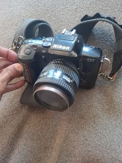 Nikon N6006 35mm autofocus film SLR