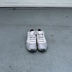 Jordan 11 Low Cements 