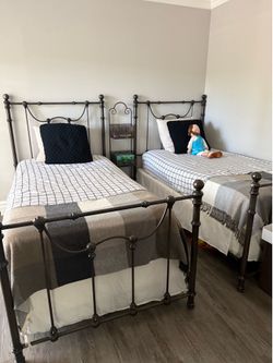 2 twin bed frames