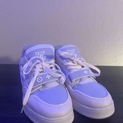 Grey Louis Vuitton Trainer Sneaker 