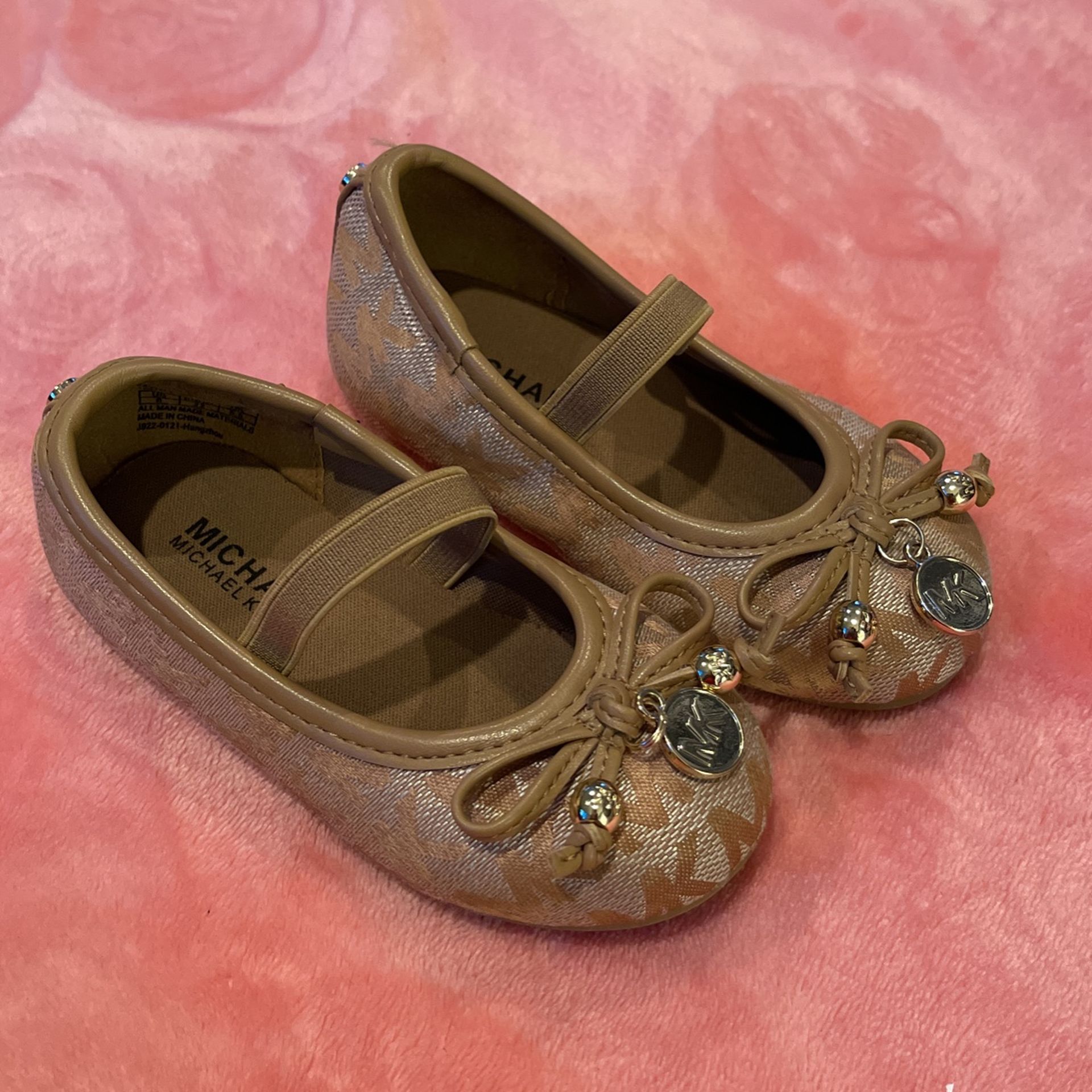 Toddler Shoes 6c