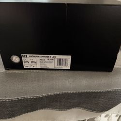 ANTHONY EDWARDS 1 LOW