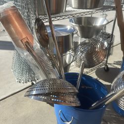 Pala De Acero Inoxidable Y De Madera. También Tenemos Cucharas De Madera!