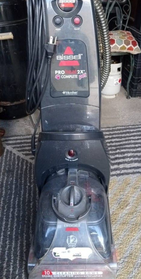 BISSELL ProHeat 2X Revolution Pet Pro Plus Carpet Cleaner