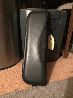Dopp Leather Tie Case