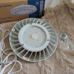 Lithonia Lighting Contractor Select JEBL LED Round High Bay 18k Lumens 4000k