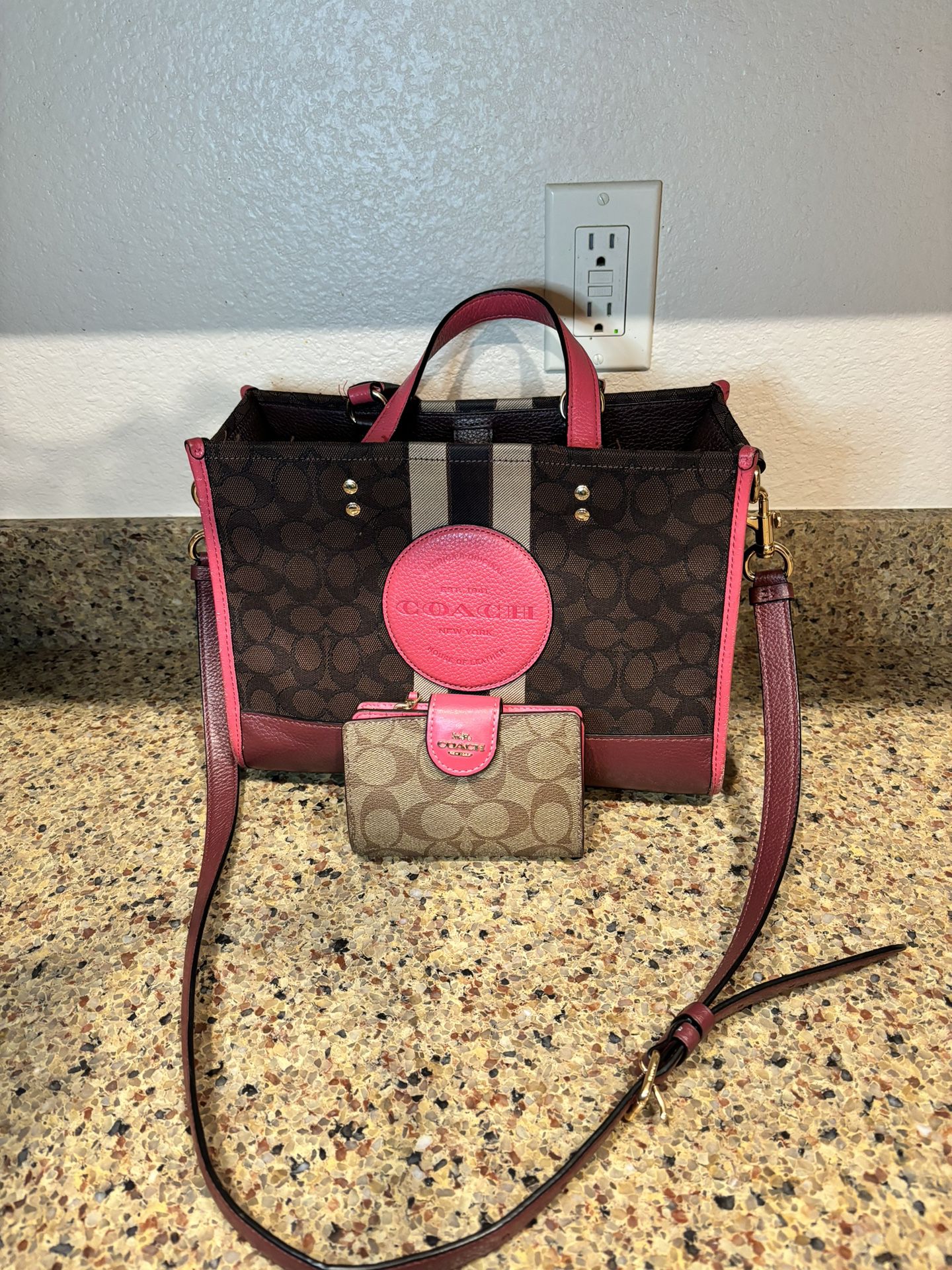 Coach Dempsey Carryall with wallet