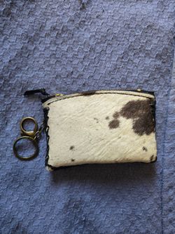 Monedero de piel con pelo