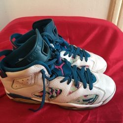 Jordan 6 Retro White Laser Fuchsia size 5Y 6.5 Woman’s