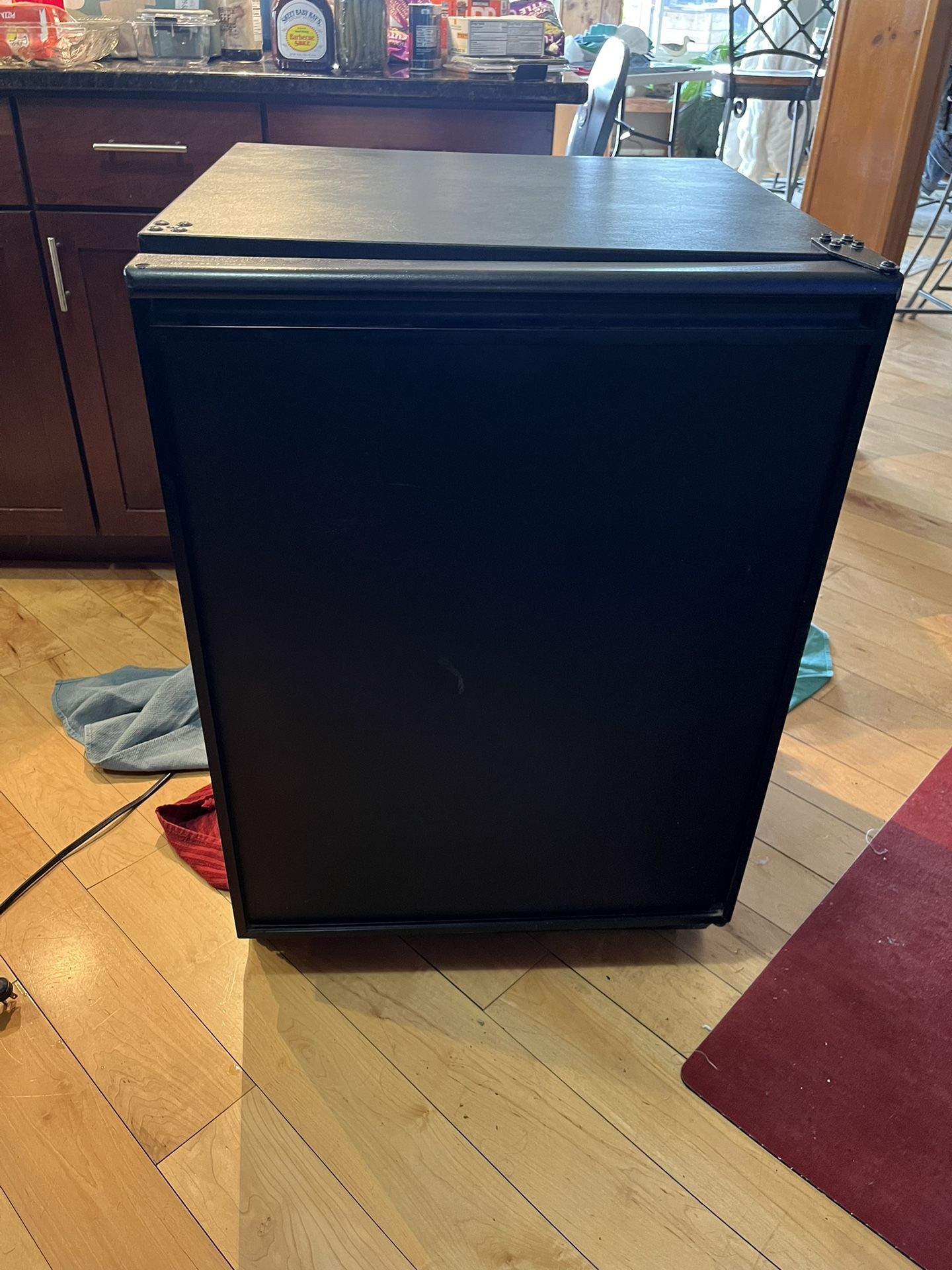 U-Line Under Counter Refrigerator 