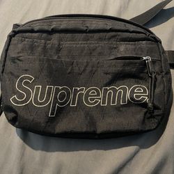 Supreme Shoulder Bag FW18 Black 