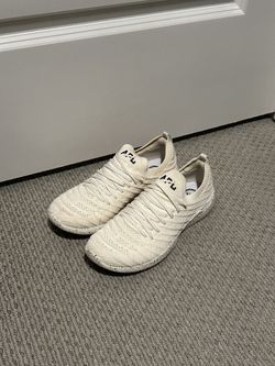 APL Sneakers