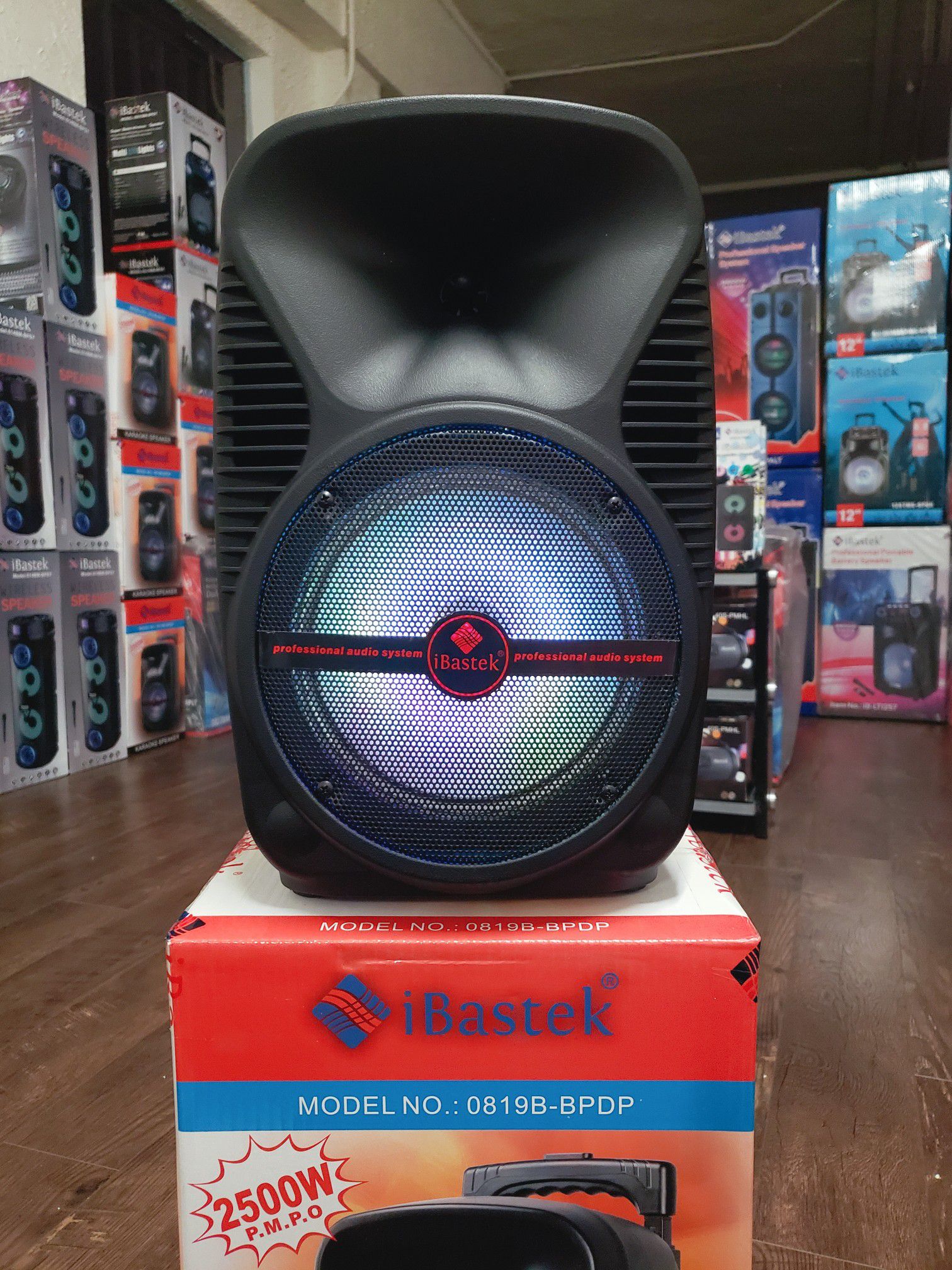 Bosina Nueva Bluetooth Speaker 🎉🎵🎤💥 SPECIAL !!! LED Lights 2500w Karaoke !!! Rechargeable 🔋 +++ New in Box