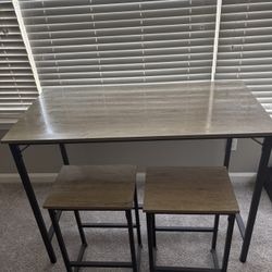 Table With 2 Stools 