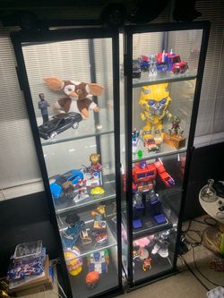 2 Glass display Curio Blaliden Cases (Price for Both)