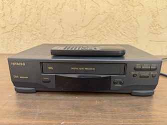Hitachi VCR VHS Video Cassette Tape Player with Remote