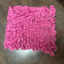 Two glass clear cintainers for only $6.00