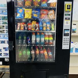 Combo Vending Machine With Credit Card Reader 