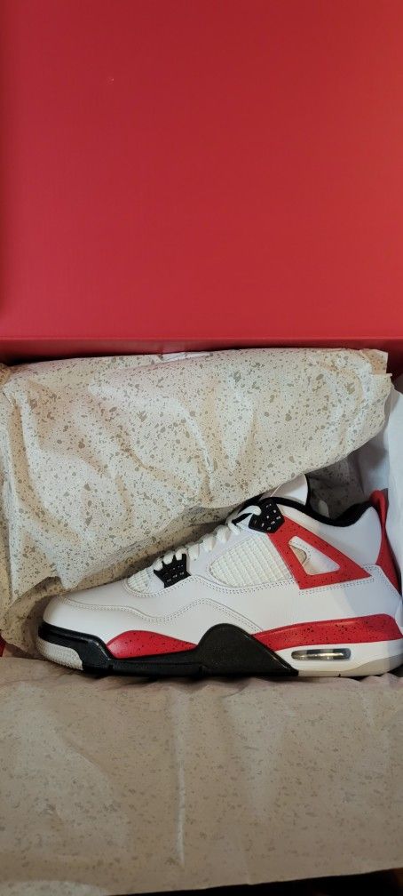 Jordan Retro 4s "RED CEMENT" Sz 9.5
