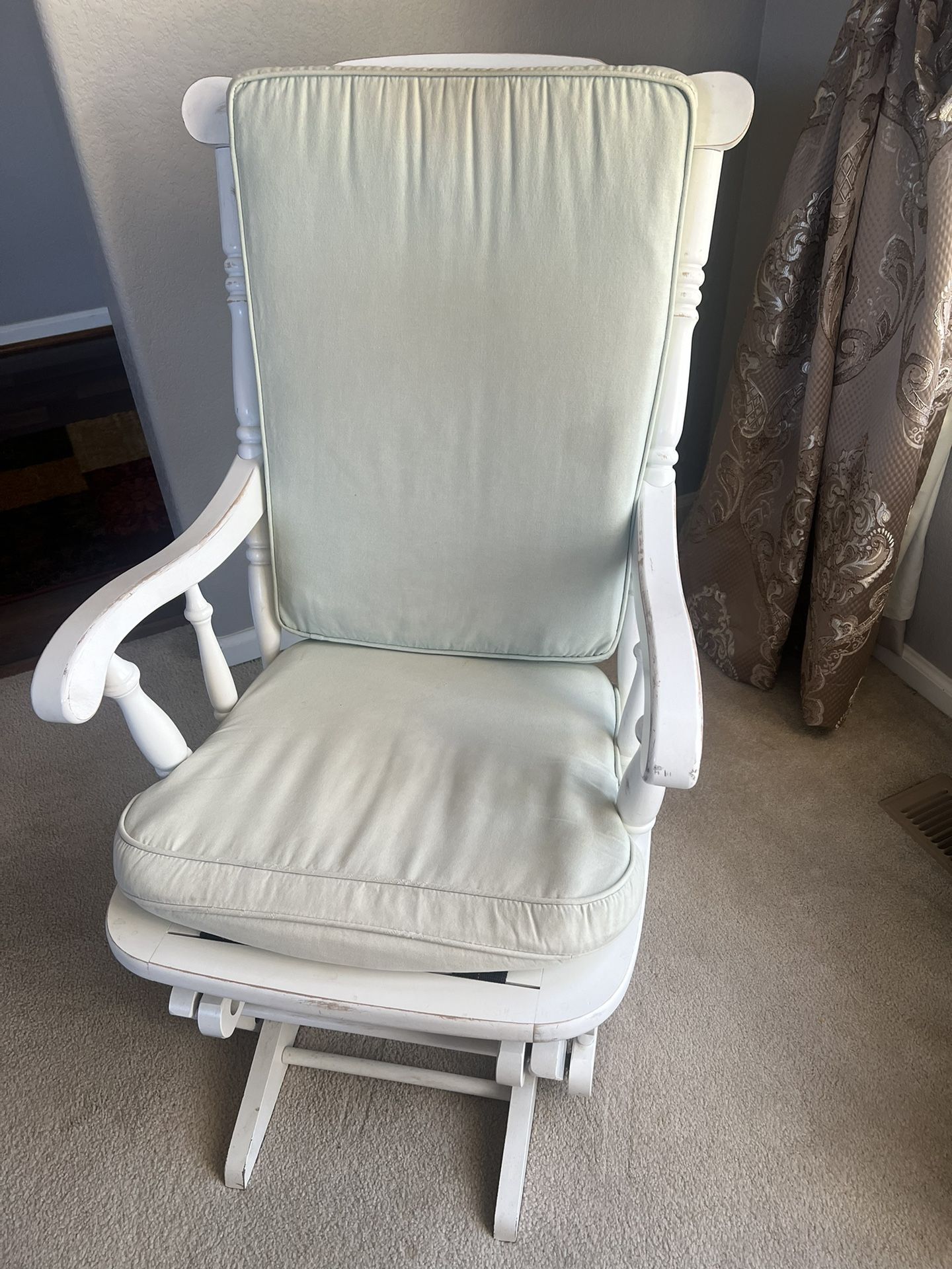 Glider Chair $20 - OBO