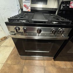 Electric And Gas Stoves 