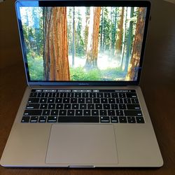 MacBook Pro 13” with Touch Bar (2018) - 1TB - [charger & Apple Magic Mouse included]