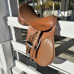 English Saddle