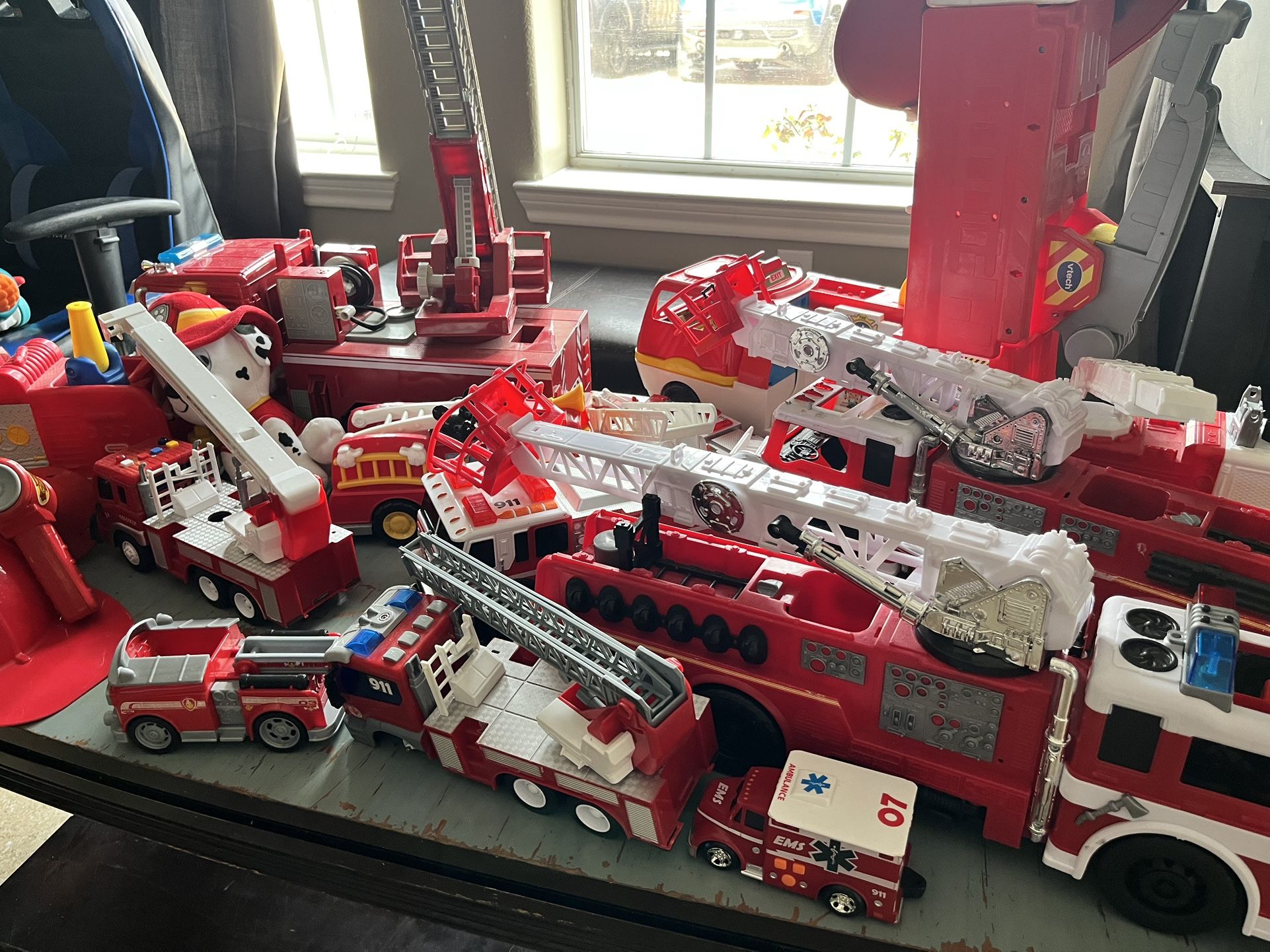 Fire Truck Toys – Bundle w/ Ladders, Lights Accessories 🚒🔥