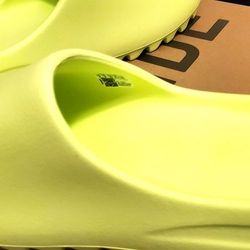 Yeezy YZY SLIDES Glow Green