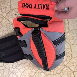 Dog life jacket