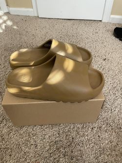 Yezzy Slide(Brand New)