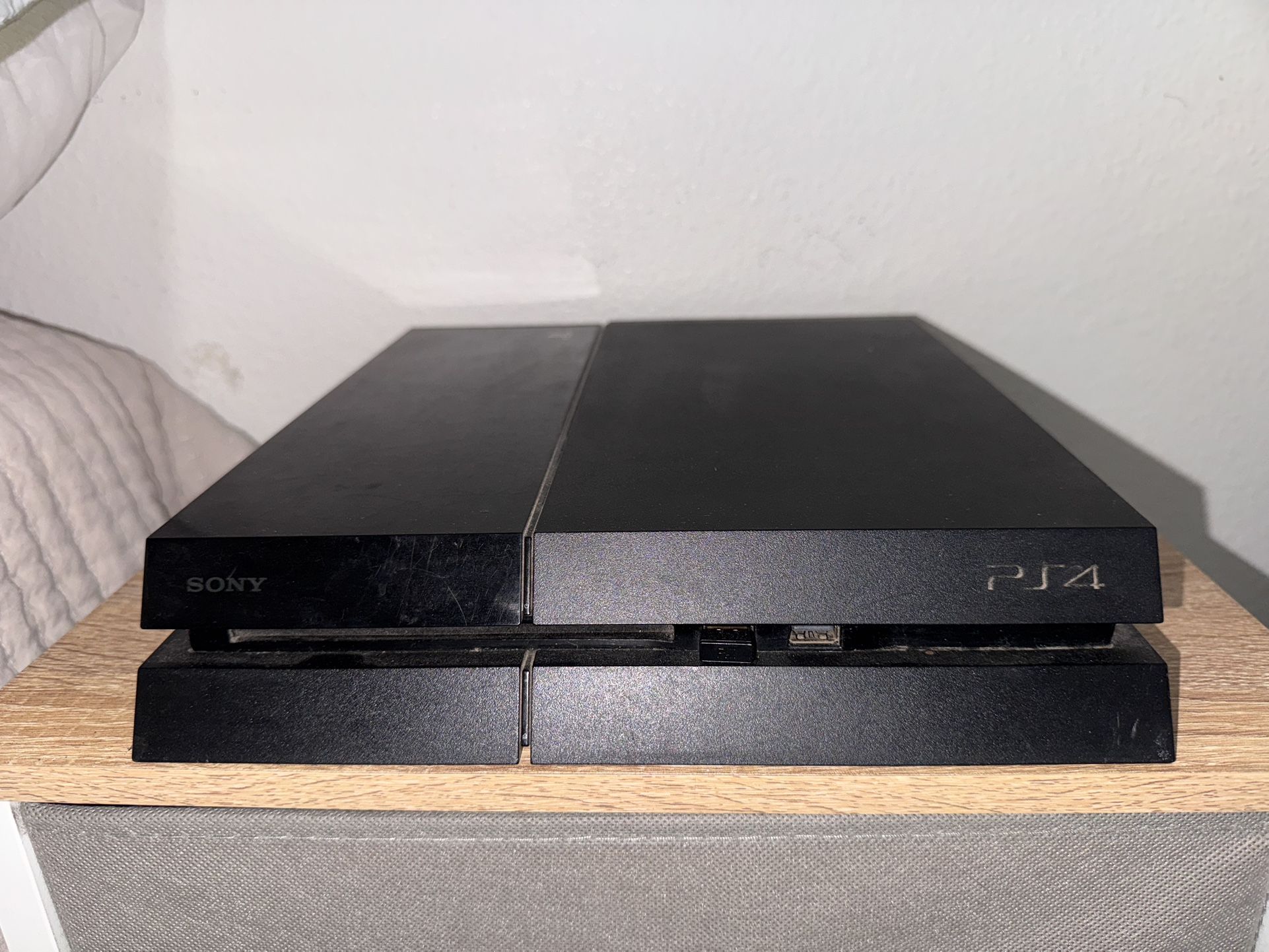 PS4