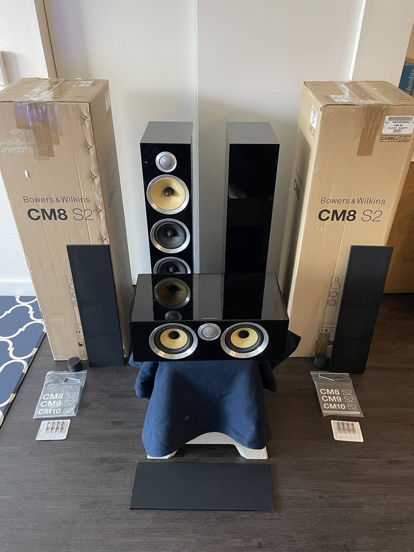 Bowers and Wilkins (B&W) CM8 S2 & CMC S2 for Sale in Seattle, WA OfferUp
