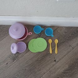 Green Toys Pretend Kitchen Utensils