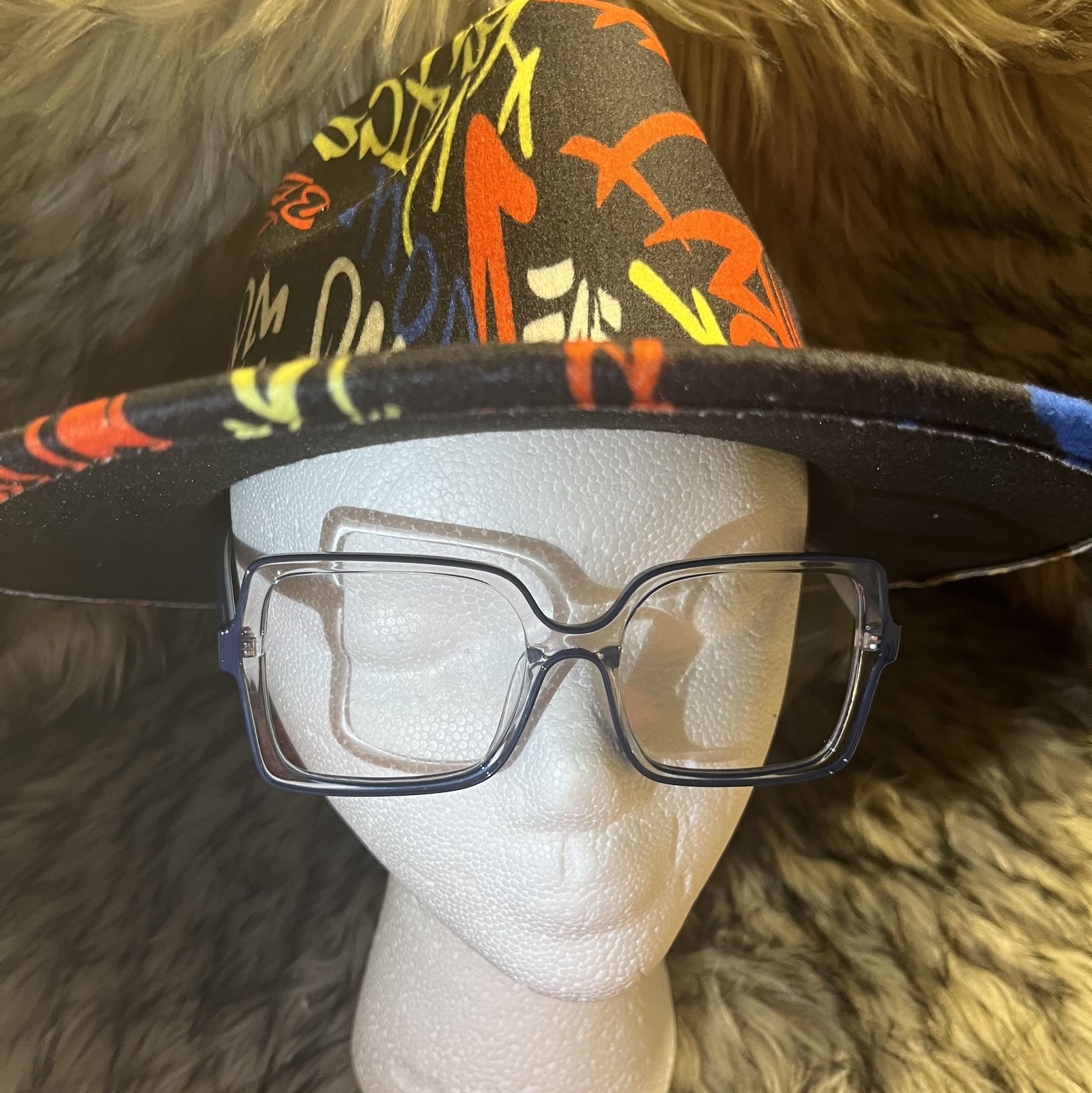 Unisex Fashion Hat & Eyewear Set