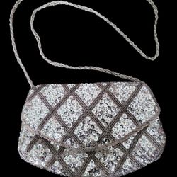 Vintage La Regale Silver Sequined Crossbody Purse W/ Chain Strap