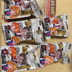 HARRY POTTER: SERIES 6 - COLLECTIBLE PENCIL TOPPER - 5 BLIND PACKS - BRAND NEW