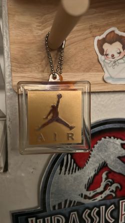 Air keychain