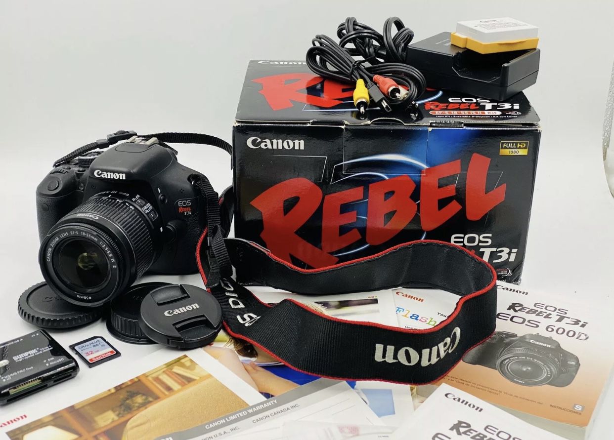 Canon EOS Rebel T3i Digital SLR Camera with EF-S 18-55mm f/3.5-5.6 IS Lens DSLR