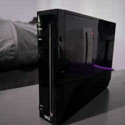 Nintendo Wii Console Bundle – 300GB Hard Drive Loaded (146+ Games)