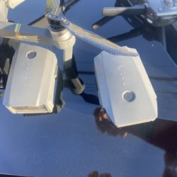 DJI MAVIC PRO 3 Battteries Excesseries Incl.