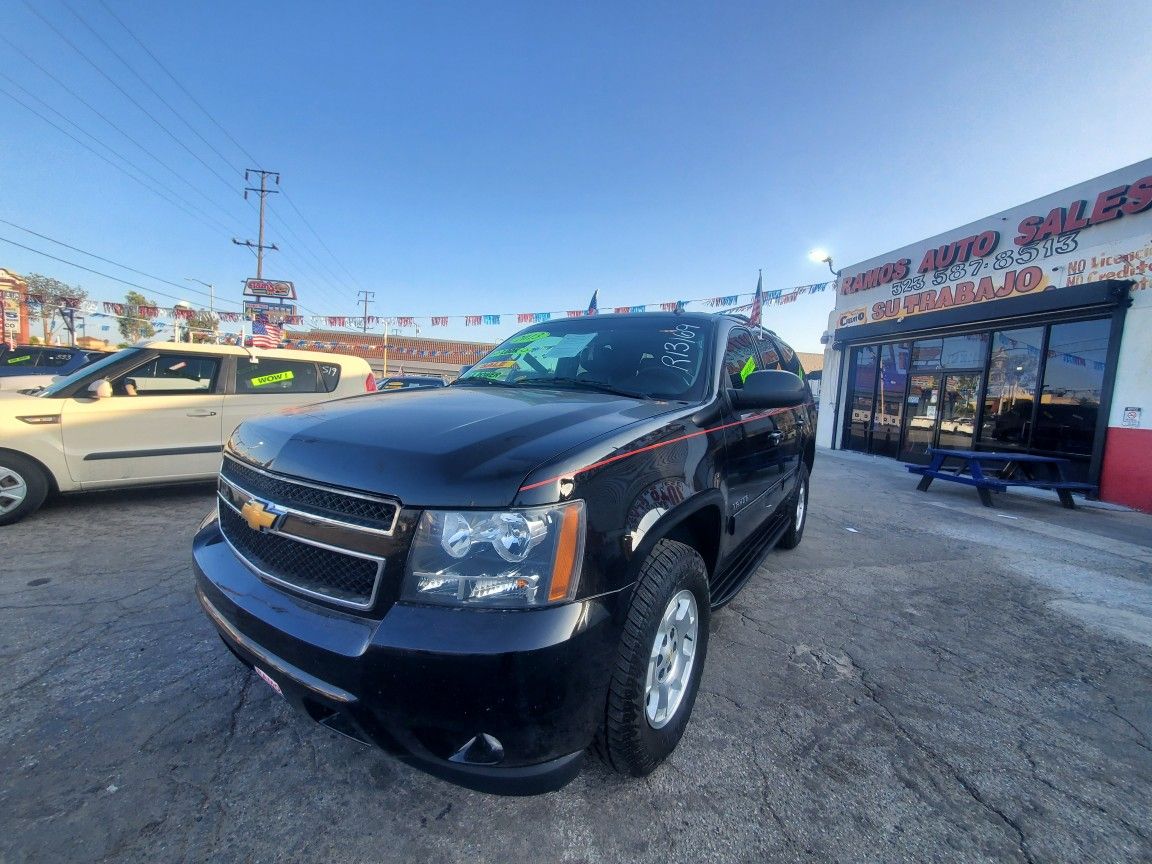 ๐ต๐ต 2013 Chevrolet Tahoe ๐ต๐ต๐ต Air Tires
